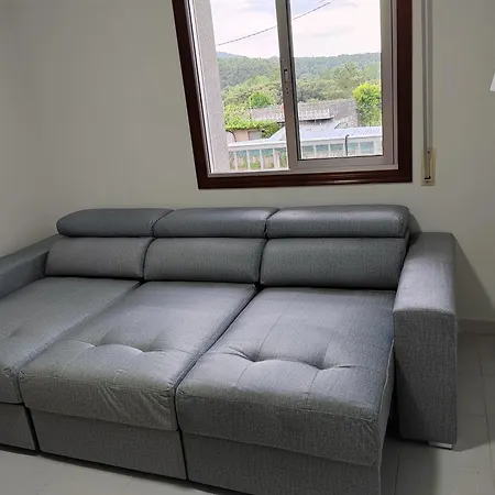 別荘 A Casa Dos Puertos Casa Independiente En El Pueblo Cartelle